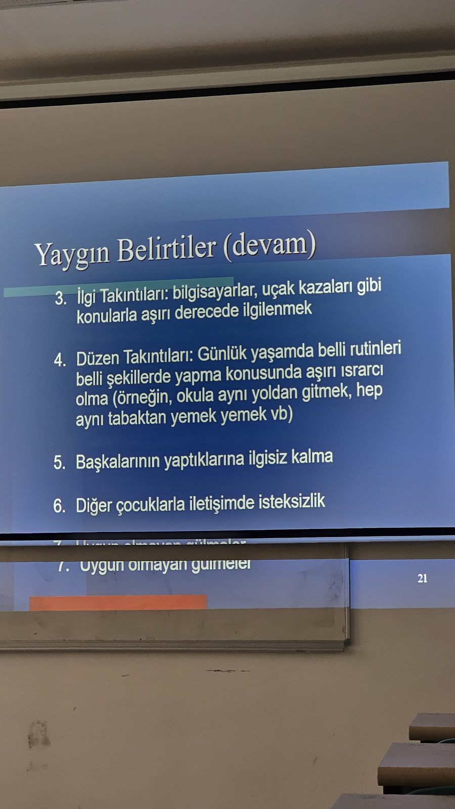 Dikkat Eksikliği ve Hiperaktivite Bozukluğu (DEHB) Tanım ve Eğitim İlkeleri - Sayfa 9